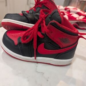 Nike Kids Red and Black Sneakers
